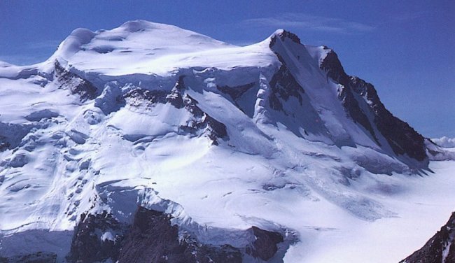 Grand Combin ( 4314 metres ) in the Swiss Alps