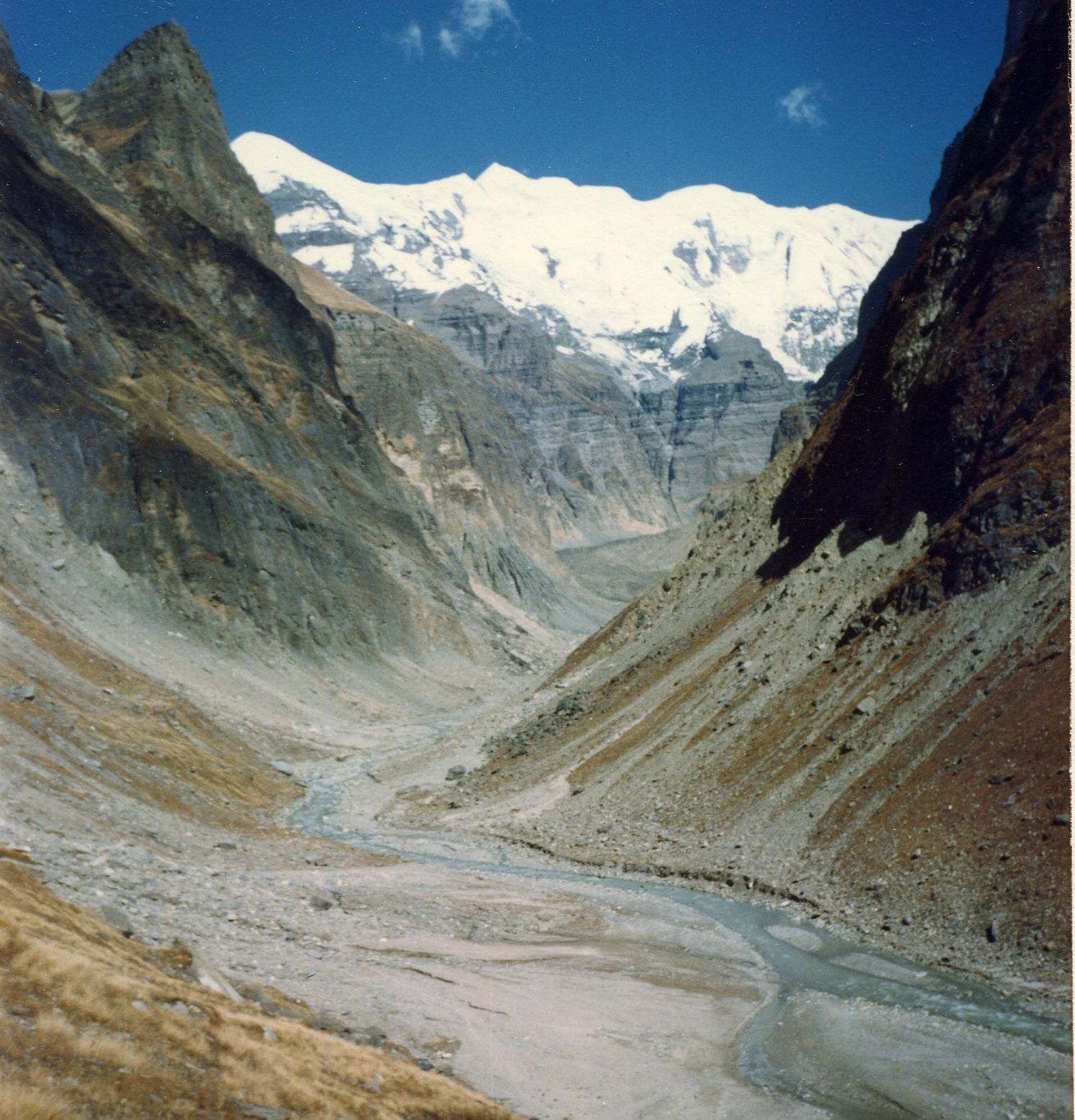 Approach to Chonbarden Glacier