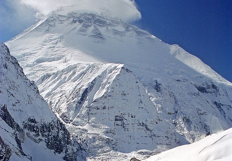 Dhaulagiri I on ascent to French Pass