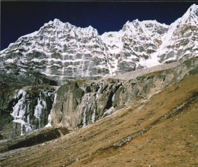 Peak 41 above Hongu Valley
