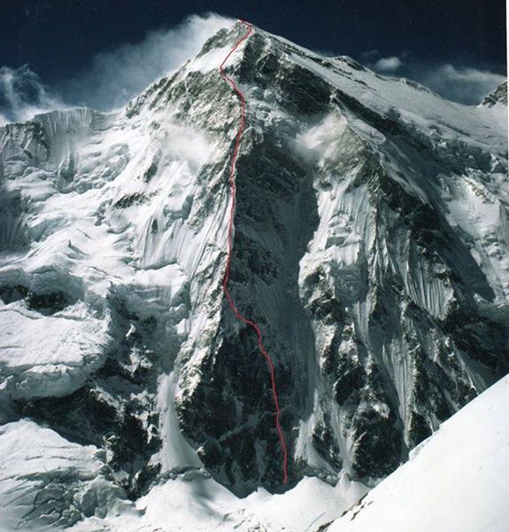 Ascent route on Talung