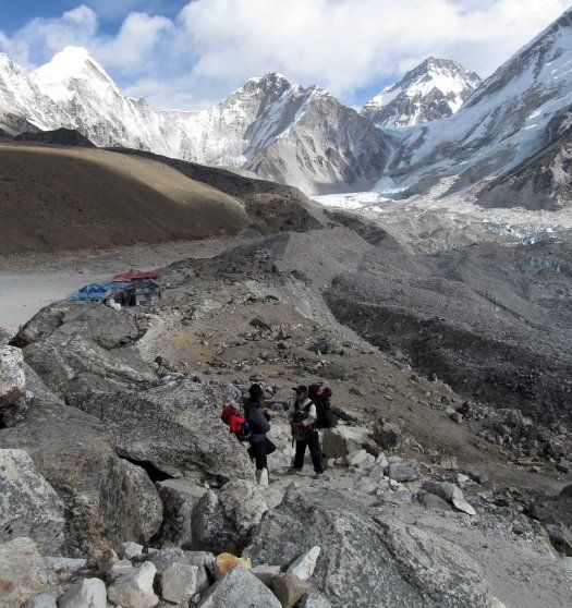 Khumbu Glacier on route to Kallar Pattar
