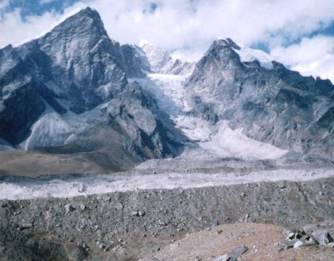 Lobuje Peak on descent from Kongma La to Khumbu Glacier