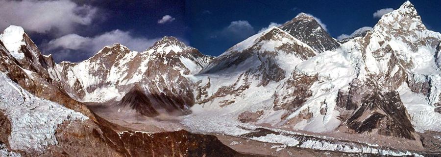 Lingtren, Lho La, Khumbutse, Changtse, Everest ( 8850m ) and Nuptse ( 7861m ) from Kallar Pattar