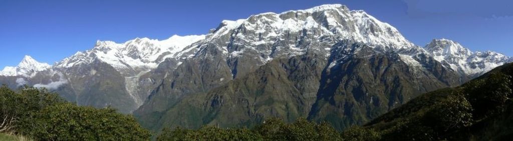 Macchapucchre ( Fishtail Mountain ) and the Lamjung Himal
