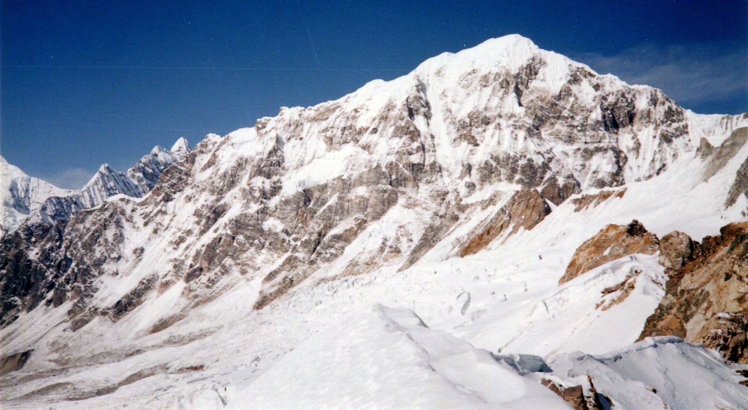 Mt.Langshisa Ri and Dome Blanc from Ganja La Base Camp
