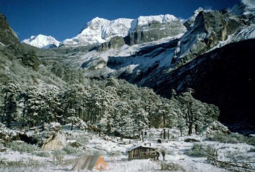 Camp at Nehe Karkha in the Barun Valley