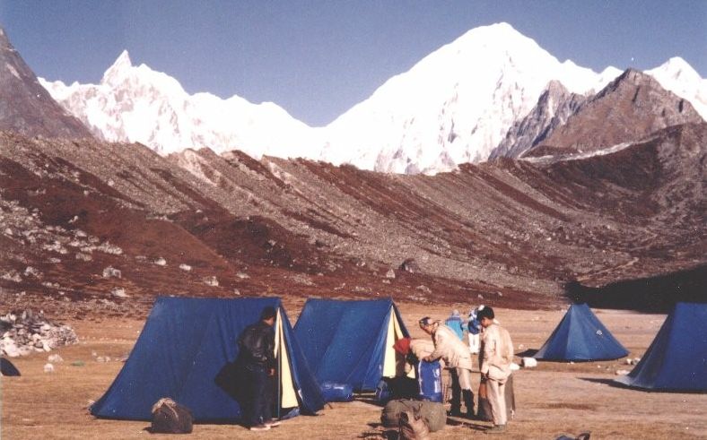 Himlung Himal ( 7126m ) in The Peri Himal from camp at Phedi beneath the Larkya La