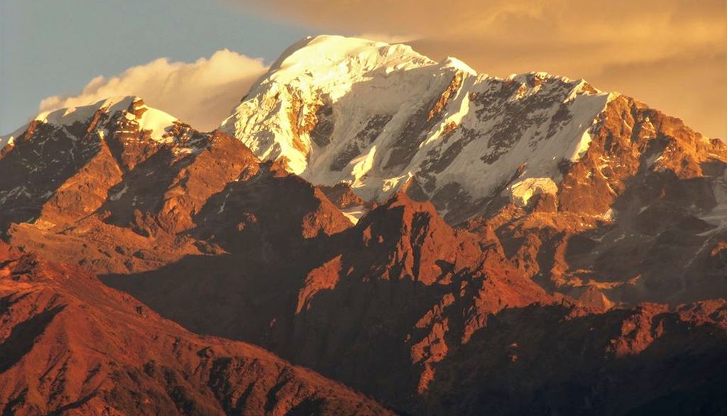 Baudha Peak from above Buri Gandaki Valley