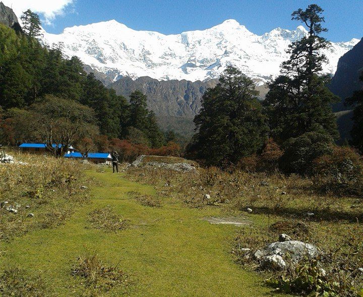 Peaks above the Buri Gandaki Valley