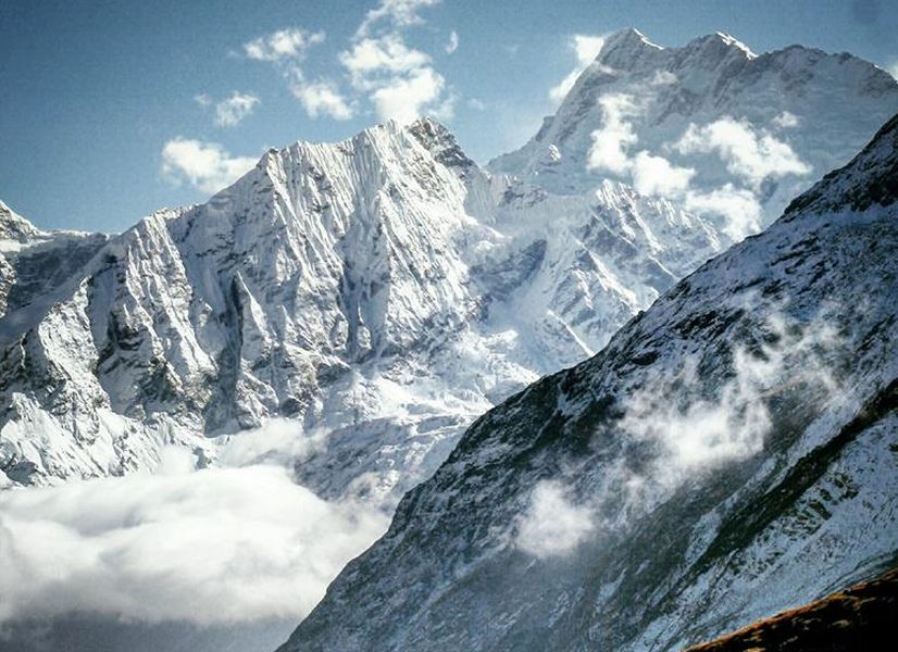 Himalchuli above the Buri Gandaki Valley