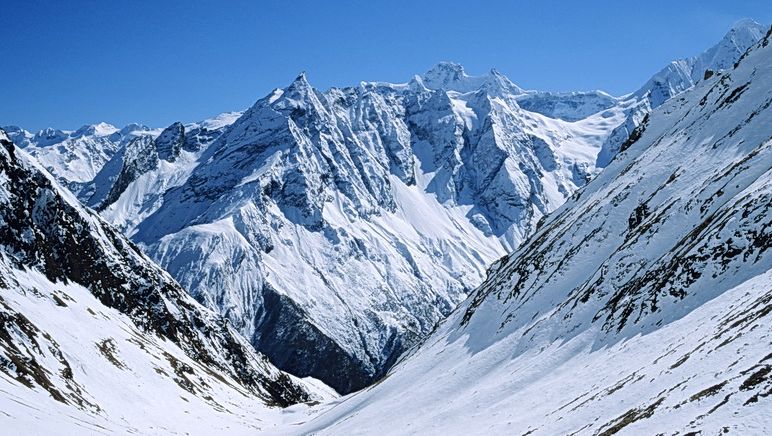 Baudha Peak from the Buri Gandaki Valley