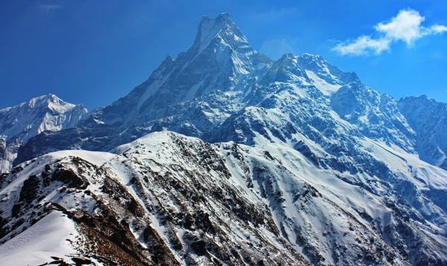 Mount Macchapucchre ( Fishtail Mountain ) and Mardi Himal