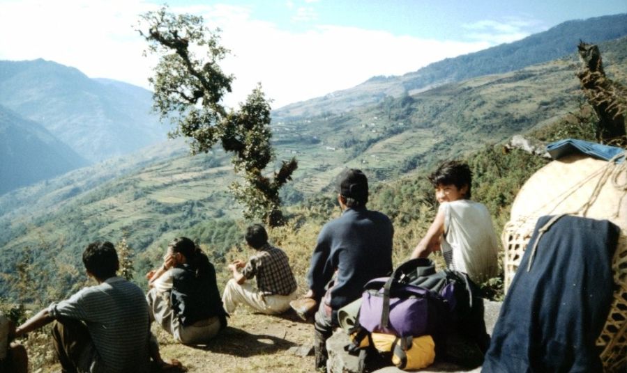 Descent to Kyama Village in Likhu Khola Valley