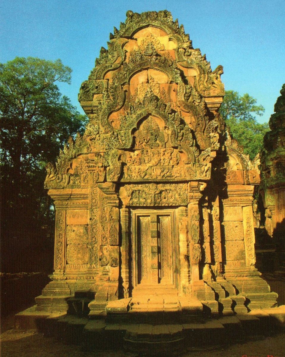 Banteay Srei ( Banteay Srey ) Temple at Siem Reap in northern Cambodia