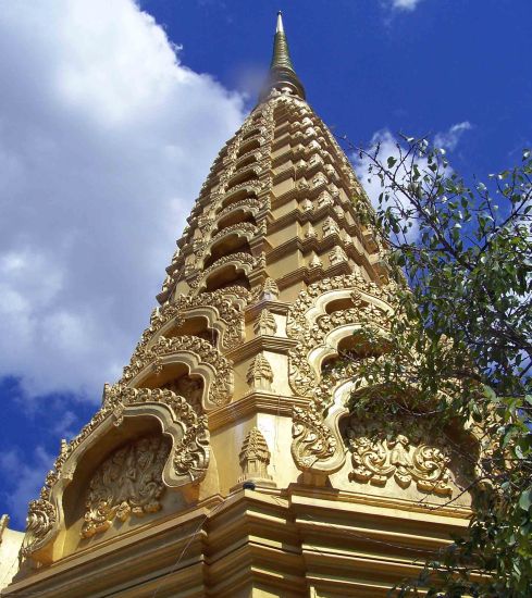 Stupa at Phnom Sampeau near Battambang in NW Cambodia