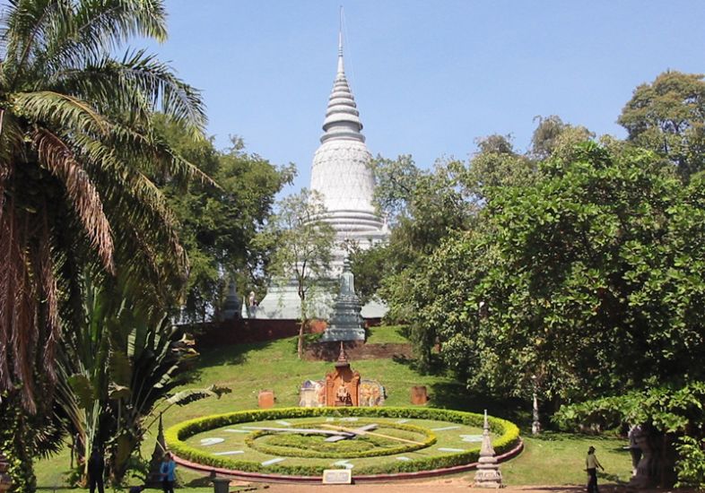 Wat Phnom in Phnom Penh