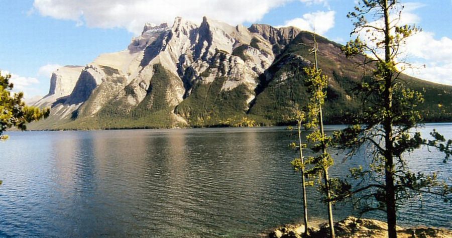Lake Minnewanka in Banff National Park in Alberta in Western Canadian Rockies