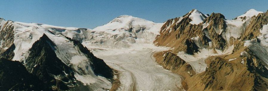 Tuyuksuyskiy Glacier in the Tien Shan