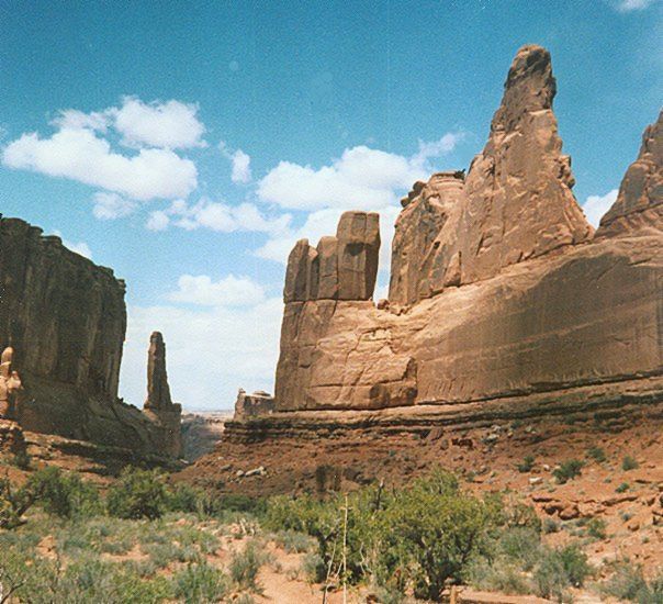 Park Avenue in Courthouse Towers area of Arches National Park