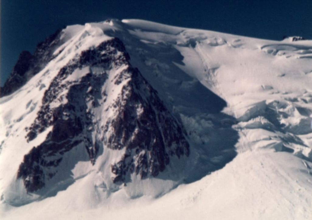 Mont Blanc du Tacul from Refuge des Cosmiques