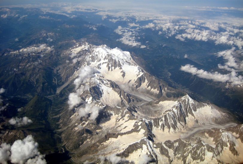 Mont Blanc / Monte Bianco from the air