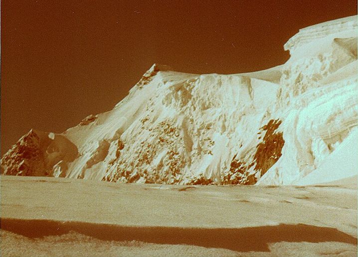Ice cliffs beneath summit of the Ortler
