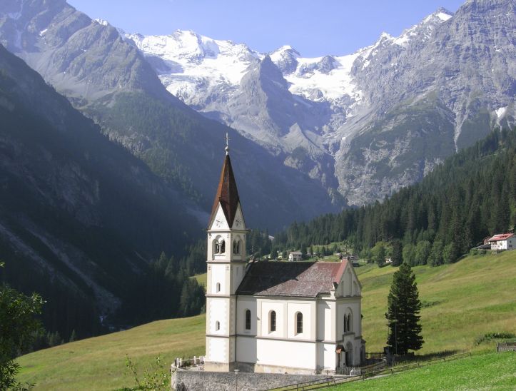 Church in Solda / Sulden Village in NW Italy