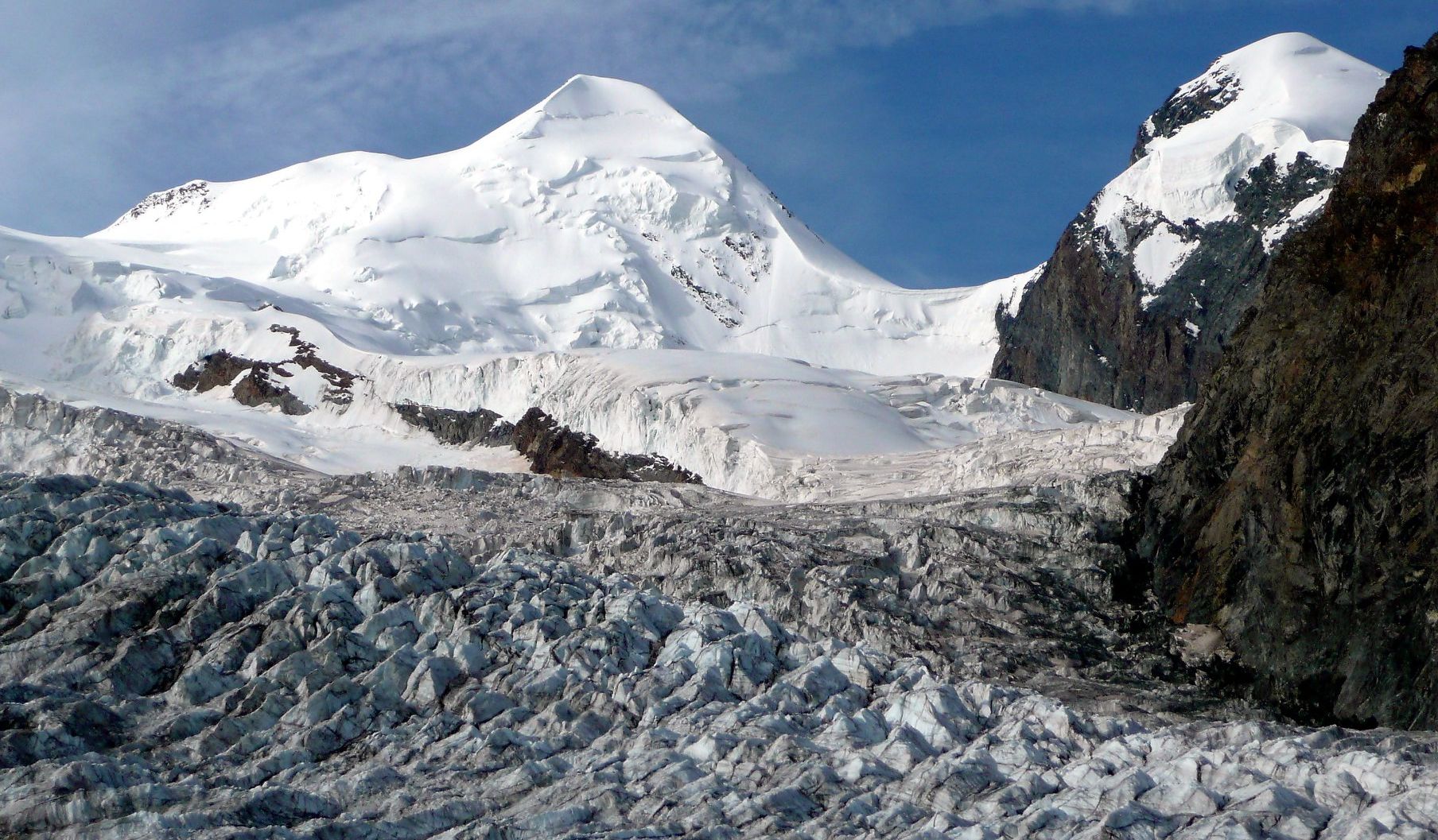 Castor ( 4228 metres ) and Pollux ( 4092m )