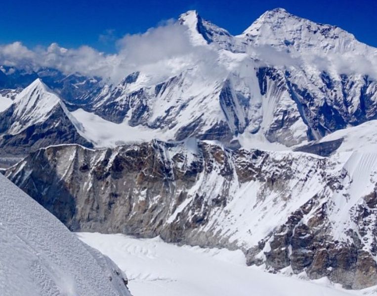 Lhotse and Everest from Makalu