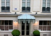 http://www.paris-hotel-saintgregoire.com