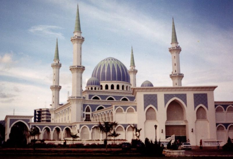 Sultan Ahmed Masjid - the State Mosque in Kuantan on the East Coast of Peninsular Malaysia