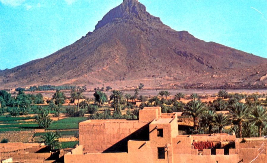 Djebel Zagora above Zagora in the sub-sahara