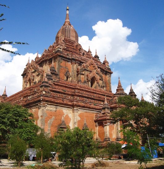 Htilominio Pahto in Bagan in central Myanmar / Burma