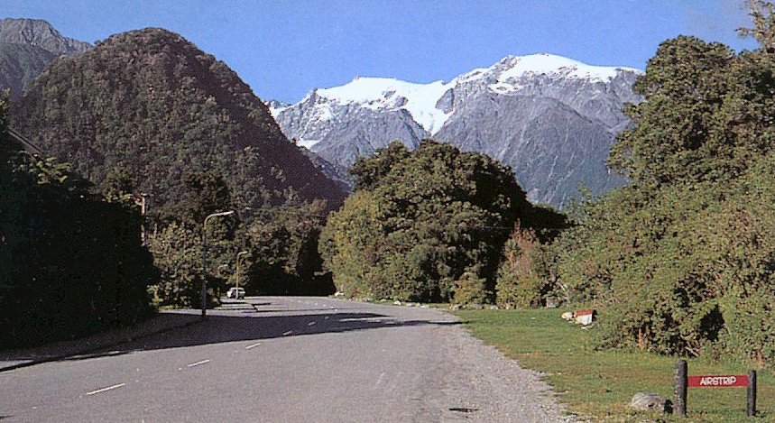 Southern Alps from Franz-Joseph in South Island of New Zealand