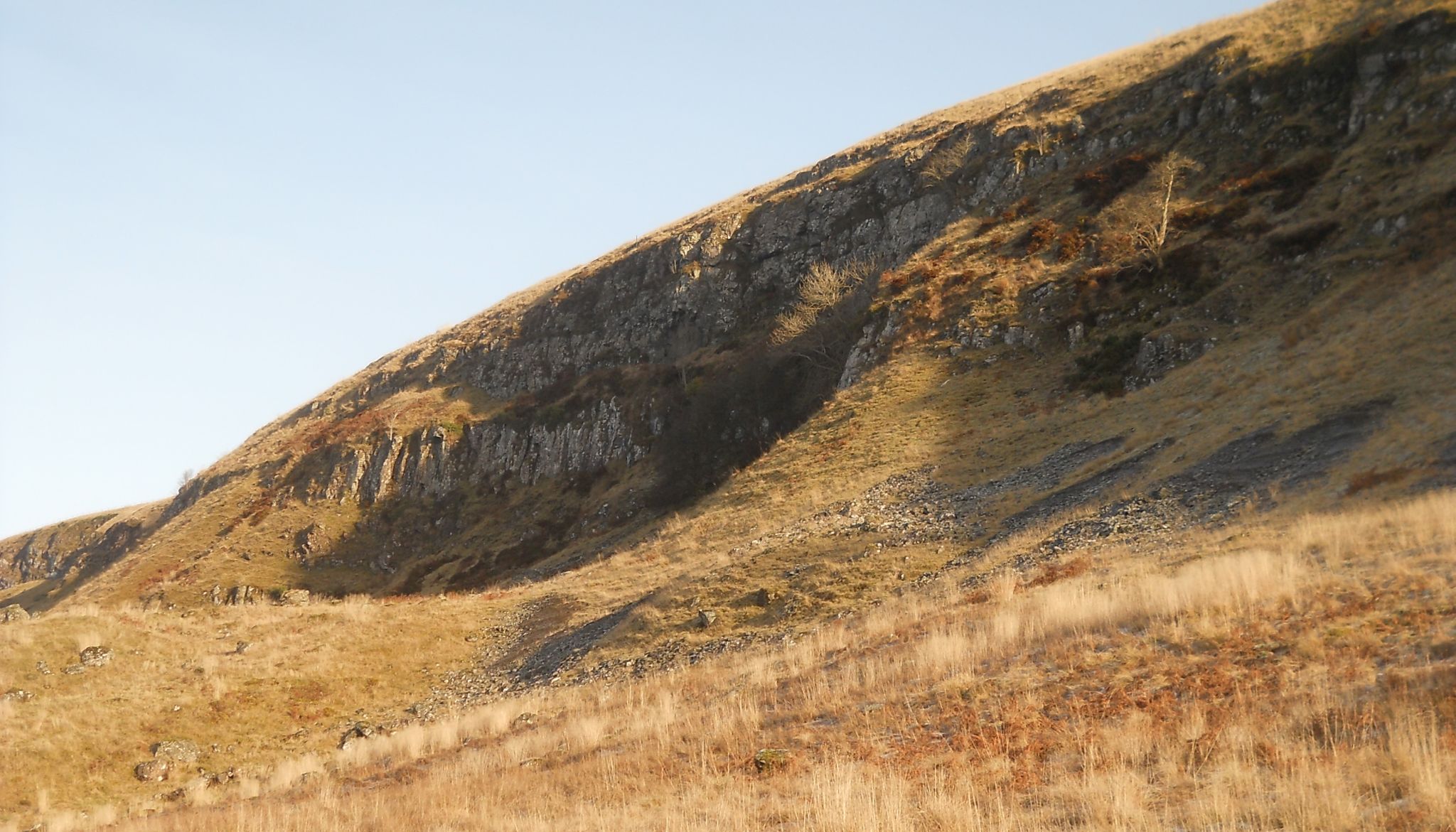 Rock cliff escarpment of the Gargunnock Hills