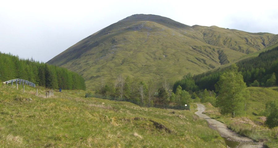 Beinn Odhar from The West Highland Way heading north from Tyndrum