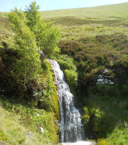 Waterfall on ascent of Creagan na Beinne
