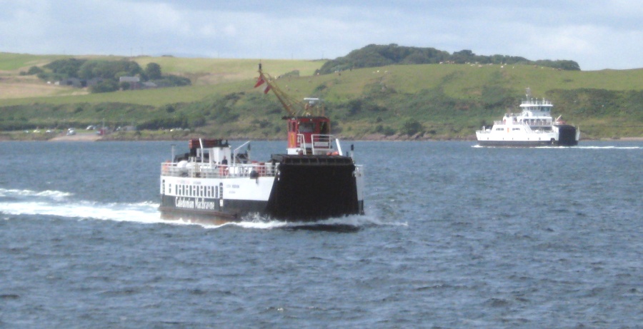 Ferries crossing between Largs and the Isle of Cumbrae