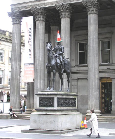 Duke of Wellington statue adorned with traffic cone