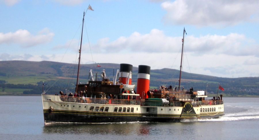 Waverley paddle boat in the Firth of Clyde