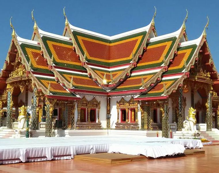 Wat Phra That Churng Choom at Sakon Nakhon