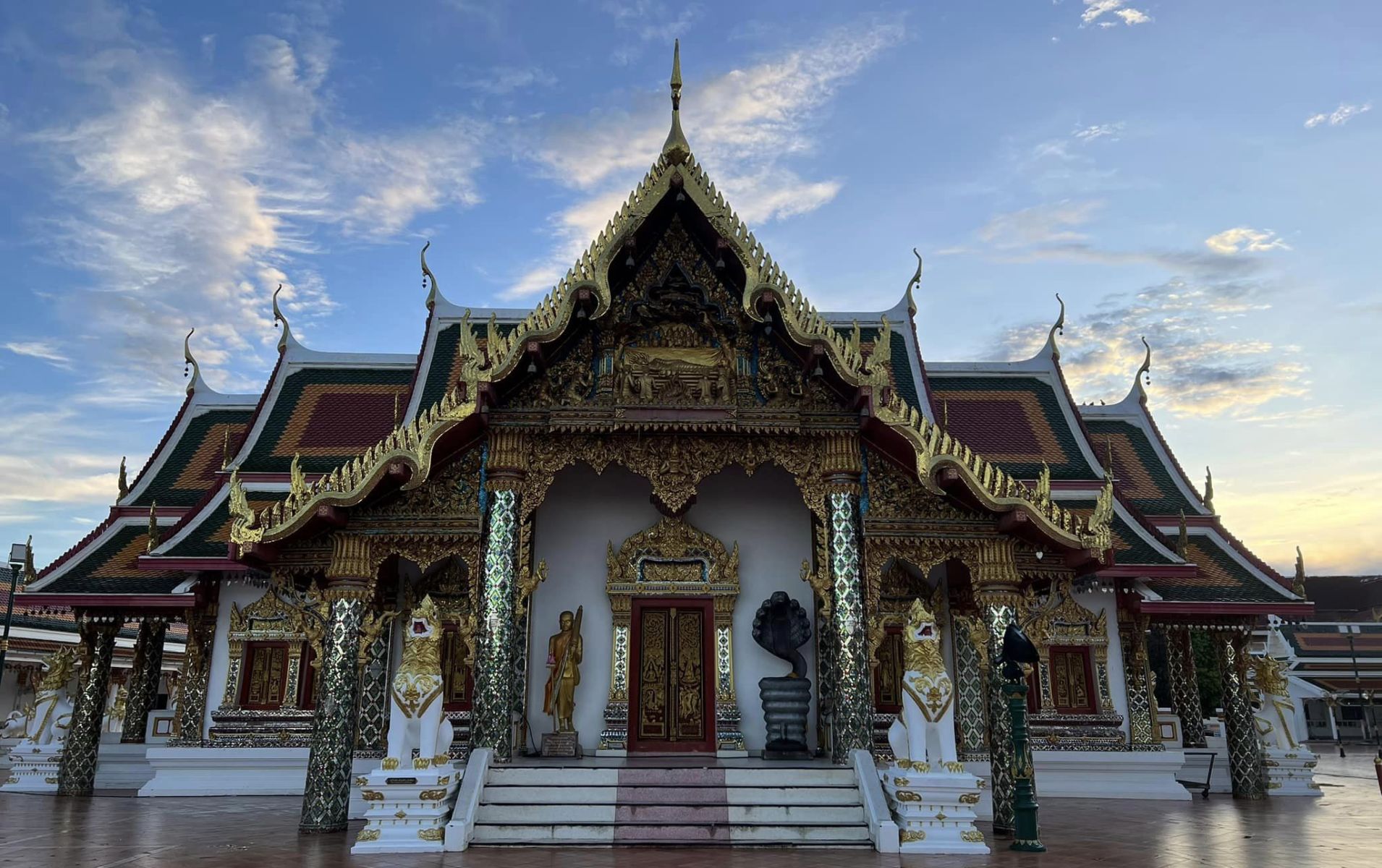 Wat at Sakon Nakhon
