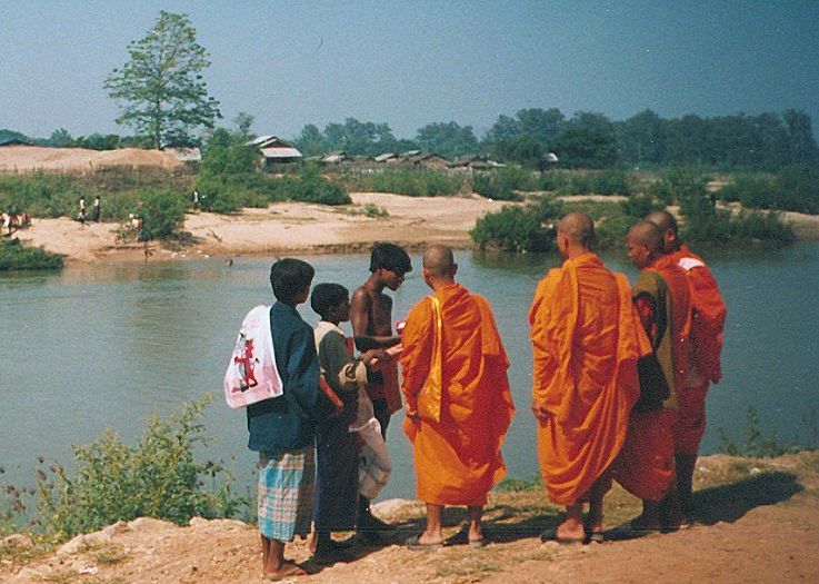 Burmese Boys and Thai Monks at Moie River border with Burma