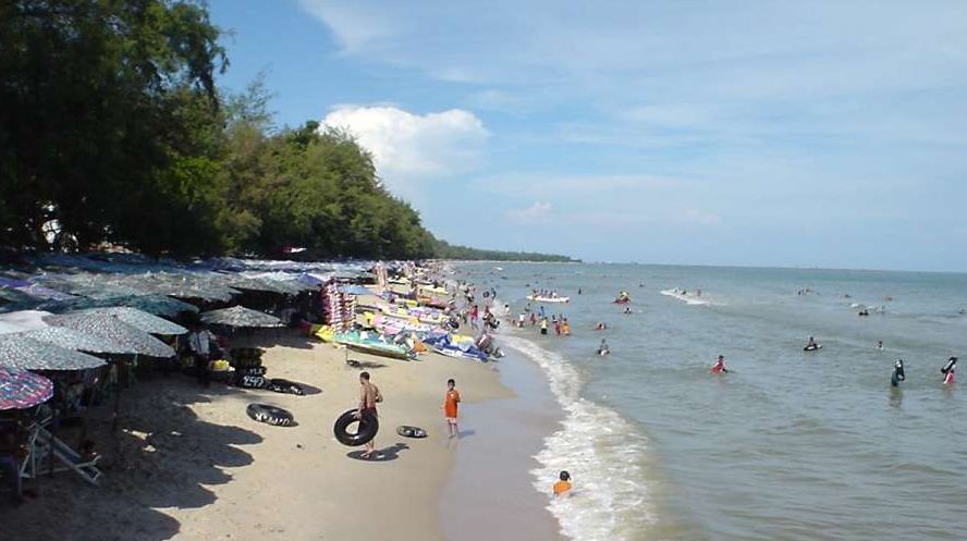 Beach at Cha Am in Southern Thailand