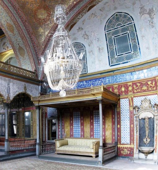 Sultan's Throne in Topkapi Palace in Istanbul