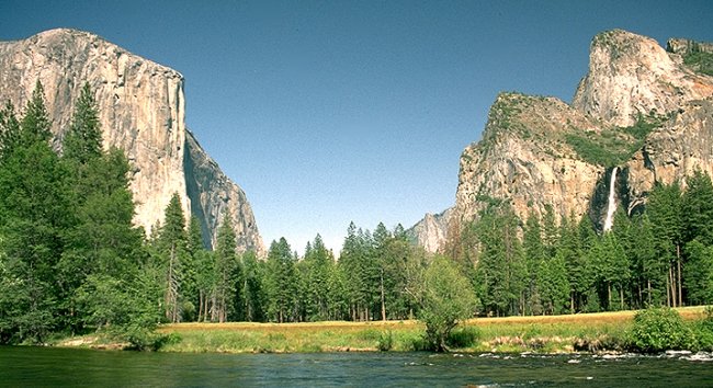 Merced River and Bridalveil Falls in Yosemite - The Incomparable Valley