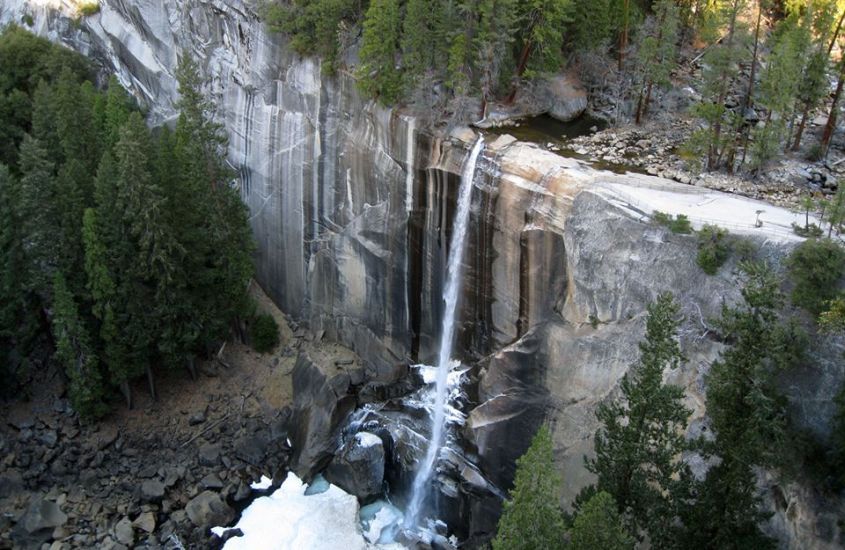Vernal Falls on Merced River in Yosemite Valley