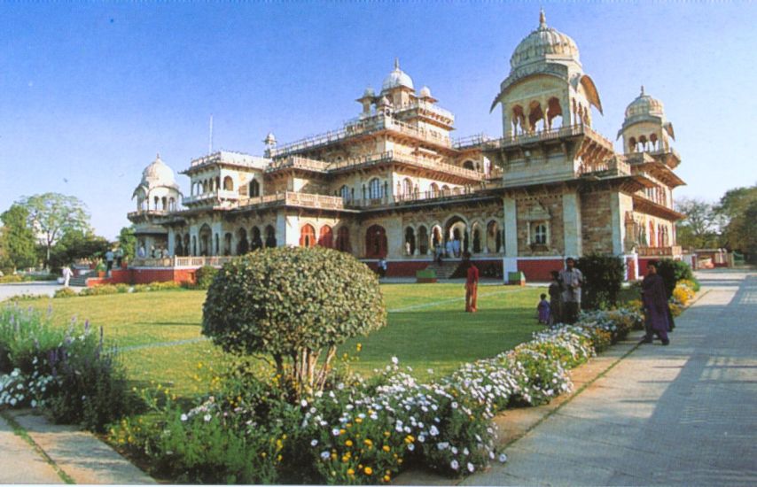 Albert Hall ( Central Museum ) near Jaipur, India