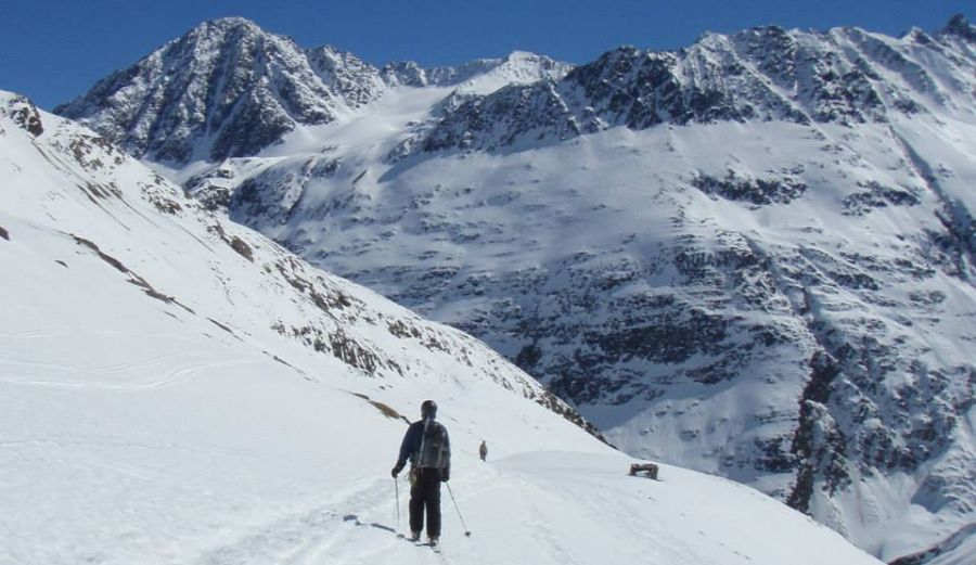 Ski-ing in the Otztal Alps of Austria